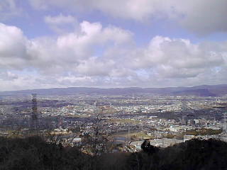 �����R����̐�i