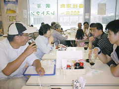 ��ތ�A���j�E�H�[�N�̂��ƂȂǒk�΂����E�H�[�N���̊F����